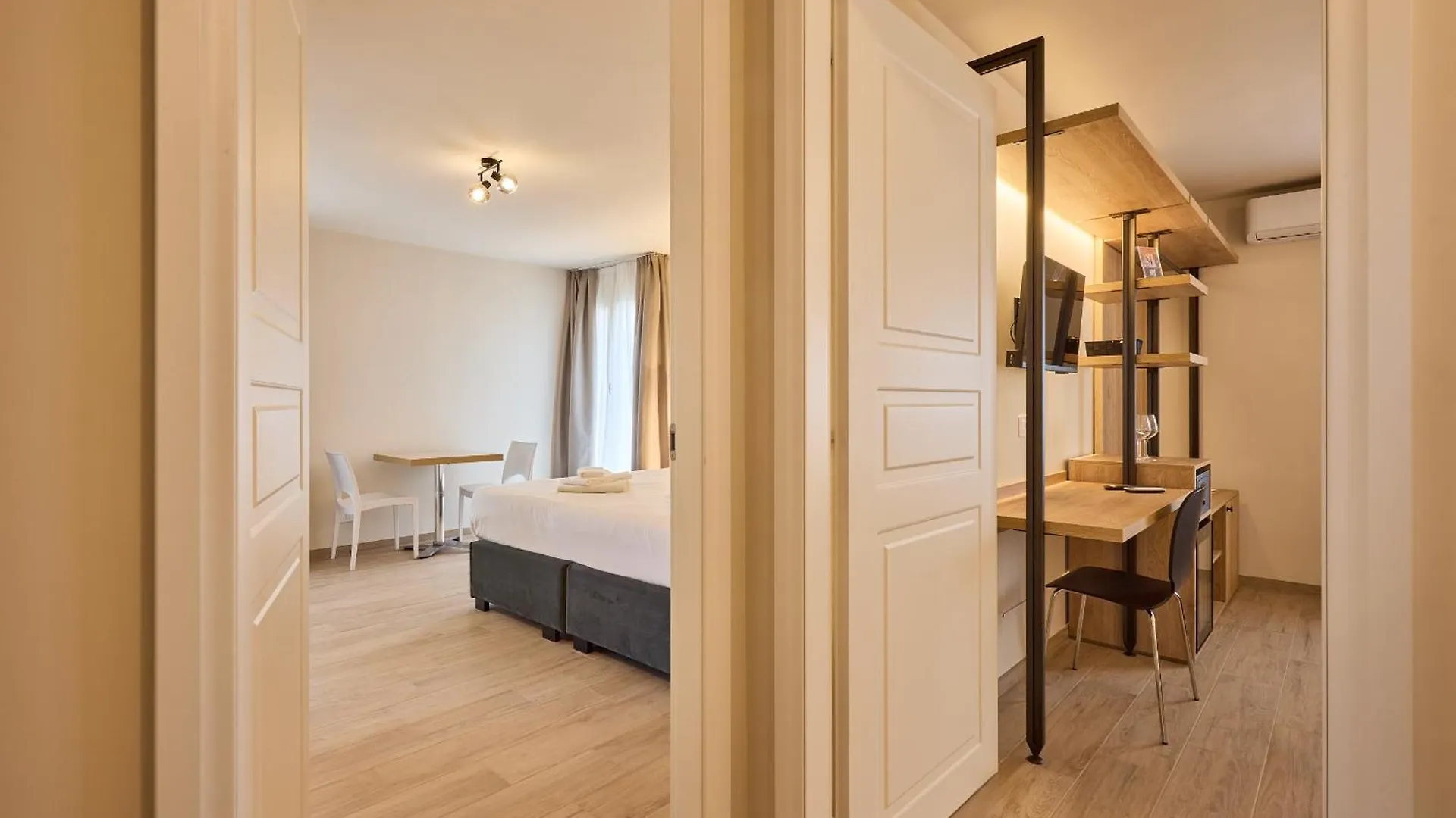 Relais Tiburtina Bed & Breakfast Rome