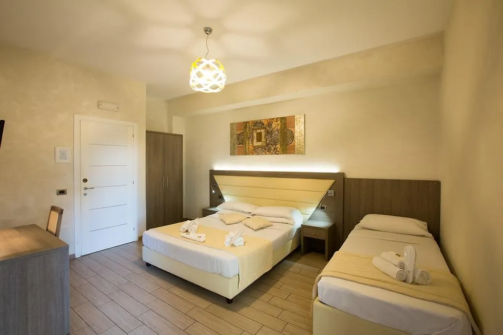 Relais Tiburtina Bed & Breakfast Rome